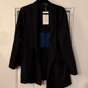 BloomChic Black Linen Blazer